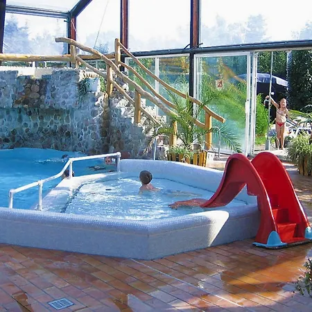 Holiday home In With Terrace Hechthausen