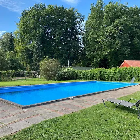 In With Terrace Holiday home *