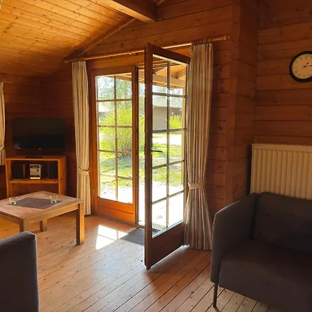 In With Terrace Holiday home Hechthausen