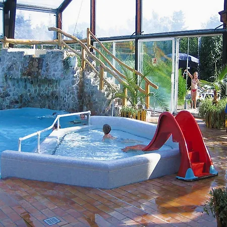 In Mit Terrasse בית נופש
